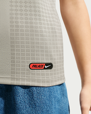 England x Palace Big Kids' Short-Sleeve Soccer Top. Nike.com